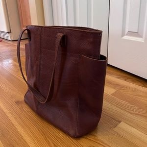 Duluth Trading Company Leather Tote